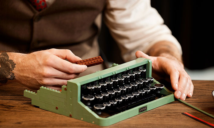 乐高LEGO全新IDEAS 打字机玩具积木套装曝光图片4