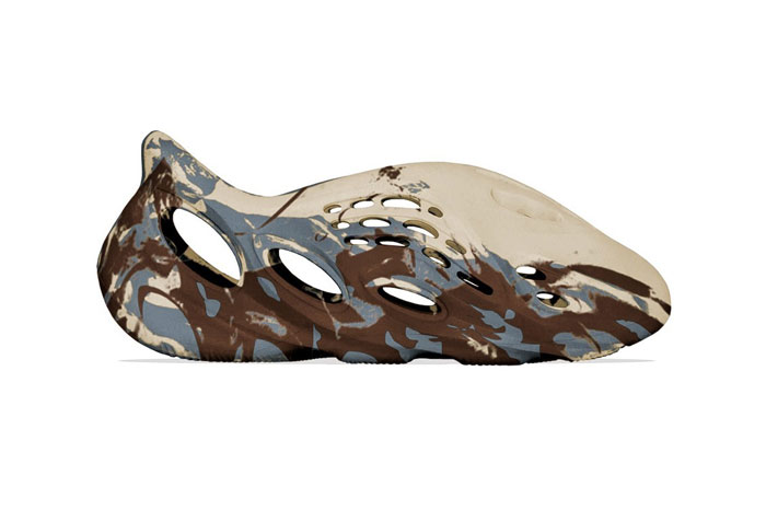YEEZY FOAM Runner 最新「MX Cream Clay」配色鞋款曝光图片
