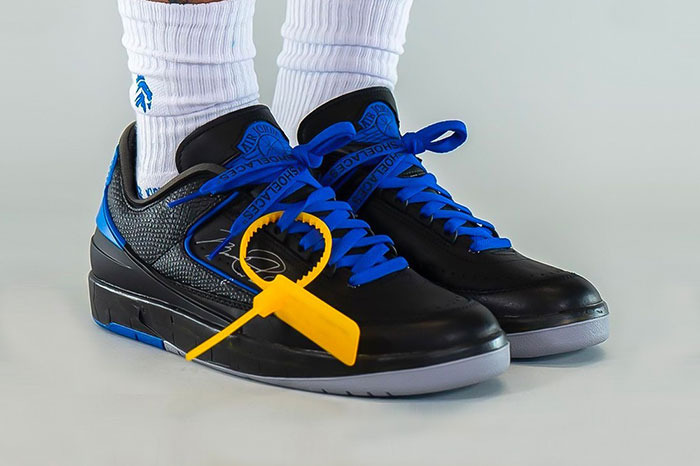 Off-White™和Air Jordan 2 Low「Black/Blue」联名鞋上脚图图片