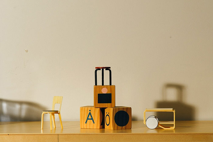 Artek与Takara Tomy Arts合作打造微型经典家居用品系列图片2