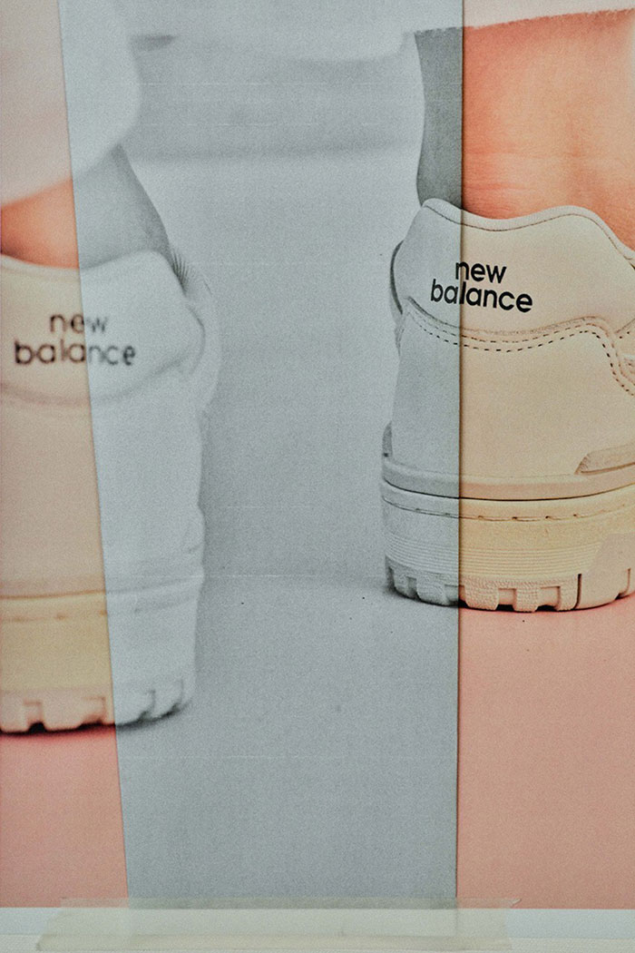 全新AURALEE 和 New Balance 550 联名鞋即将发售图片6
