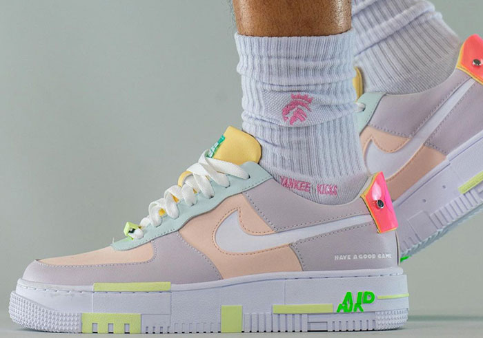 LPL和Nike Air Force 1 Pixel 「Have A Good Game」联名鞋上脚图图片3