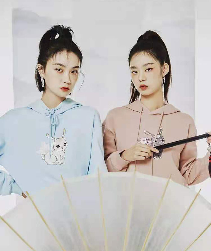 韩都衣舍与《魔道祖师》联名系列女装发布 演绎新国风潮流图片6