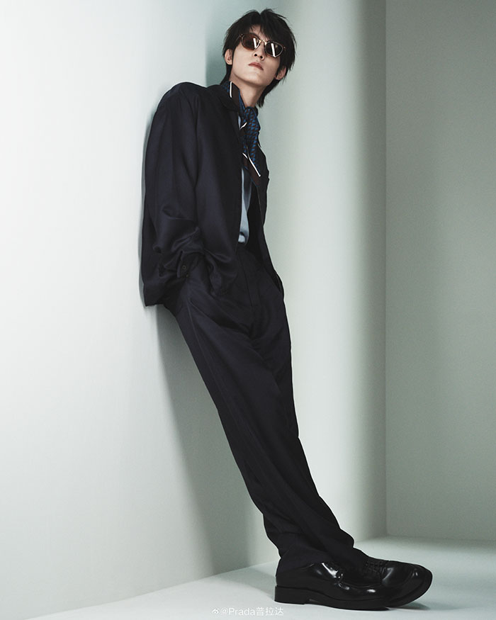 Prada「普拉达」官宣TOP登陆少年组合成为品牌大使图片9