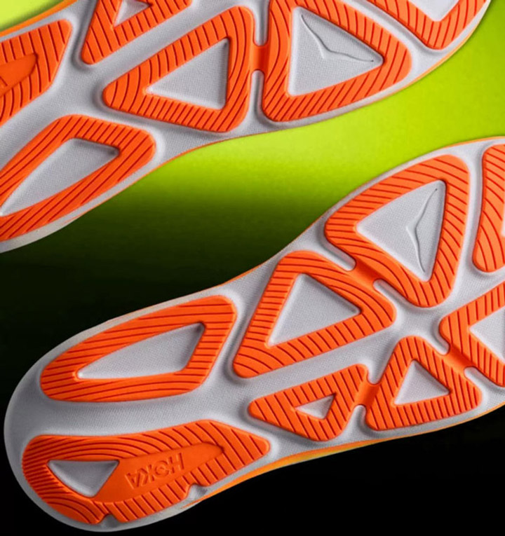 专为10K训练而生！HOKA 2026新款CLIFTON PRO跑鞋评测图片3