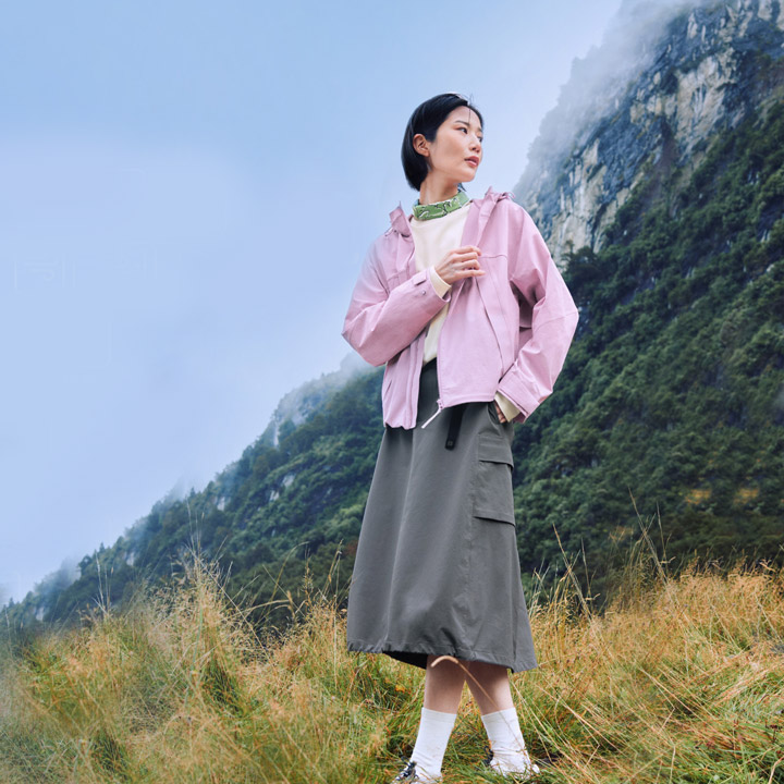 刘诗诗同款上新！可隆WINDFLEX粉色软壳衣演绎秋日户外美学图片4