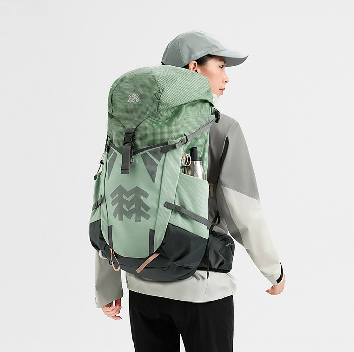 女生重装徒步怎么选包？可隆40L TREKKING背包测评图片7