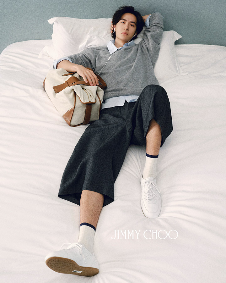 王一博 × JIMMY CHOO新大片曝光！Sunny薄底鞋氛围感拉满图片1