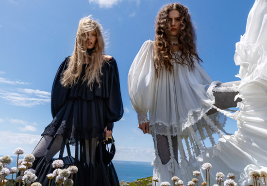 CHLOÉ「蔻依」2026冬季系列广告大片亮相图片