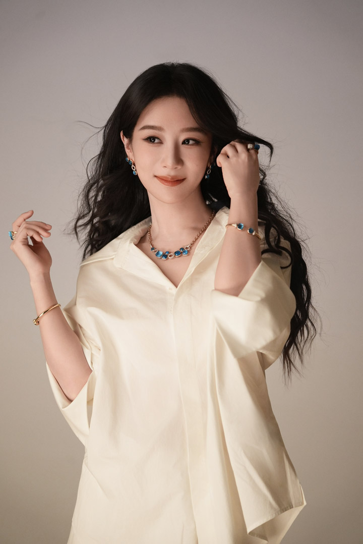 宝曼兰朵官宣杨紫成为品牌全球代言人图片