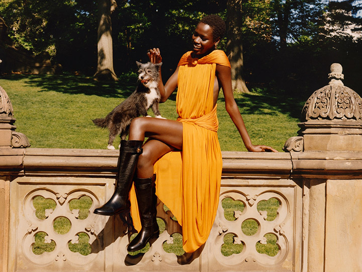 TORY BURCH 2026秋冬系列广告大片公布图片4 TORY BURCH 2026秋冬系列广告大片公布图片4