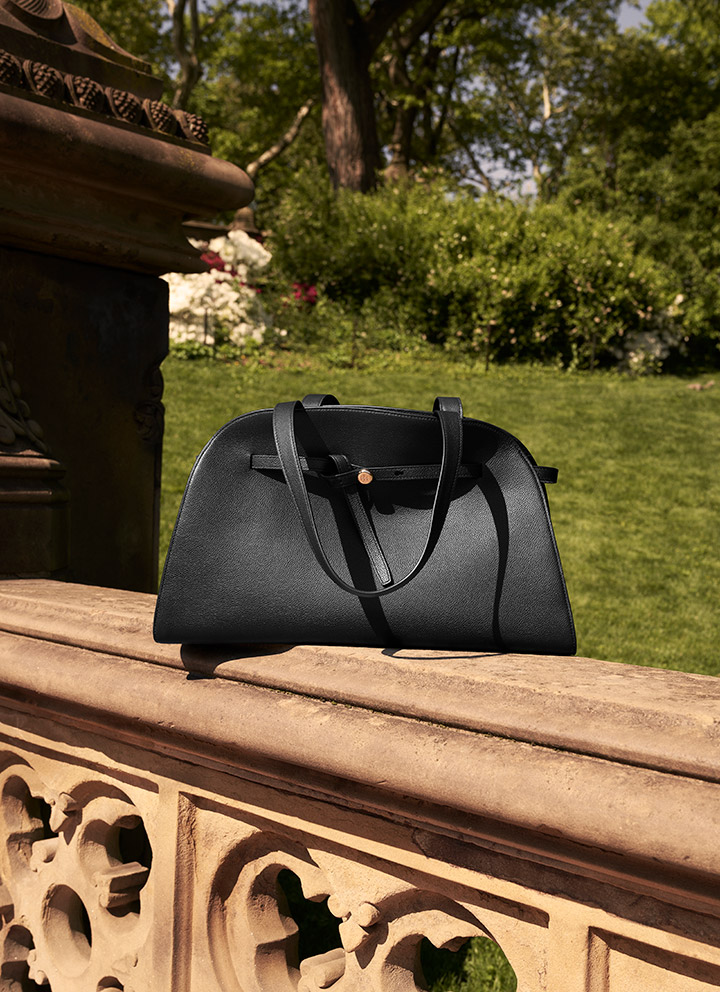 TORY BURCH 2026秋冬系列广告大片公布图片6 TORY BURCH 2026秋冬系列广告大片公布图片6