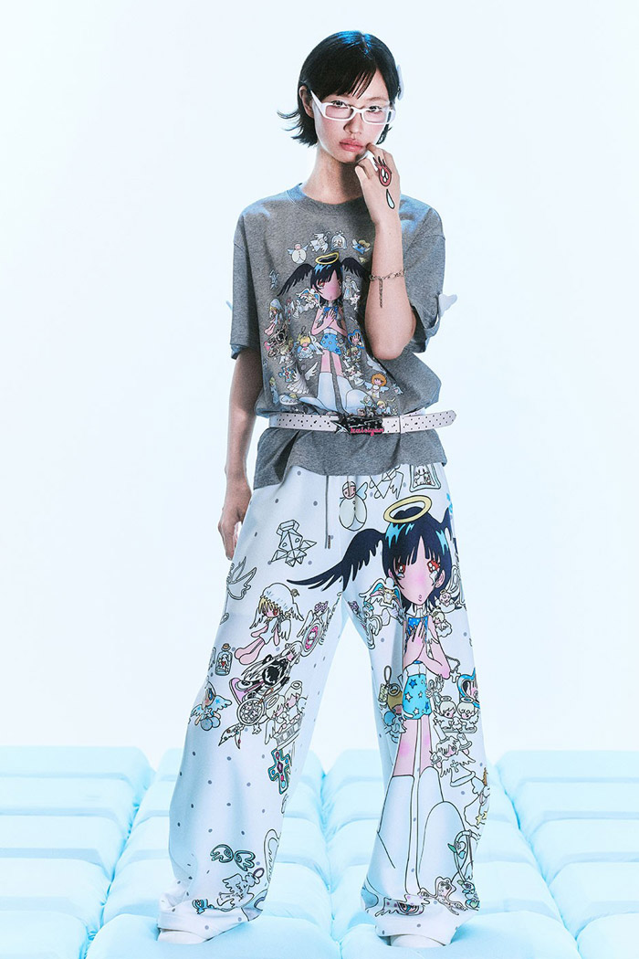2026国潮MEDM × 鸟鸟联名系列女士T恤图赏图片9 2026国潮MEDM × 鸟鸟联名系列女士T恤图赏图片9