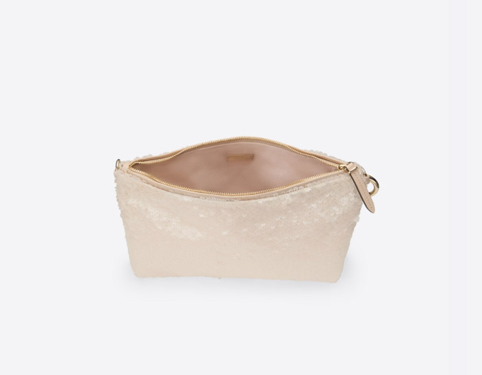 JIMMY CHOO 2026秋季全新BAR HOLDALL与CALLIE系列女包上市图片8