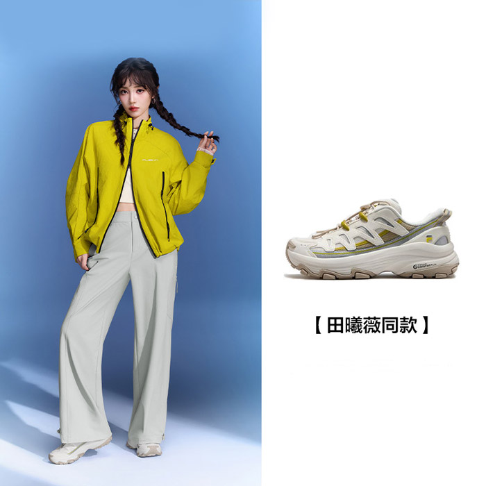 田曦薇演绎2026新款FILA COMO U湖系户外城市鞋图片