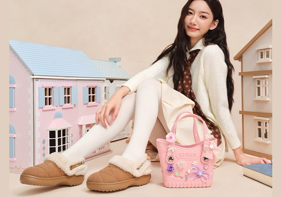 入秋脚感天花板！Crocs 2026冬季新款雪绒棉鞋解锁女生松弛穿搭图片