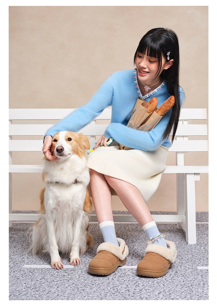 入秋脚感天花板！Crocs 2026冬季新款雪绒棉鞋解锁女生松弛穿搭图片5