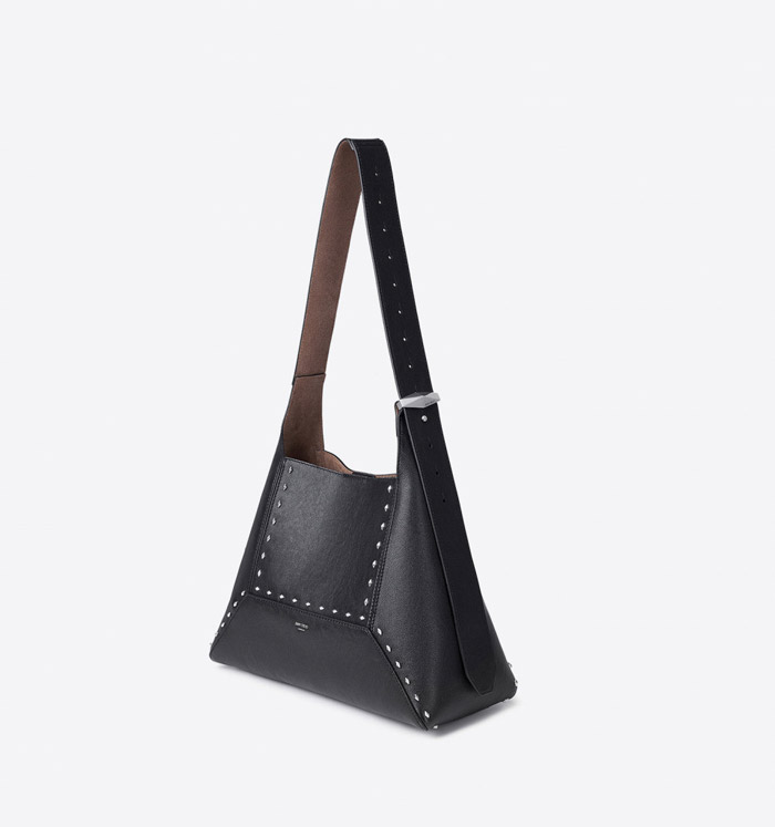 JIMMY CHOO 2026新款DIAMOND HOBO铆钉单肩包登场图片1