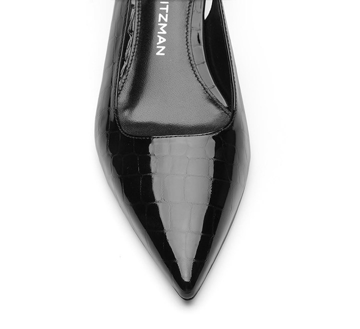 杨幂上脚STUART WEITZMAN全新时装凉鞋，优雅自在同行图片5