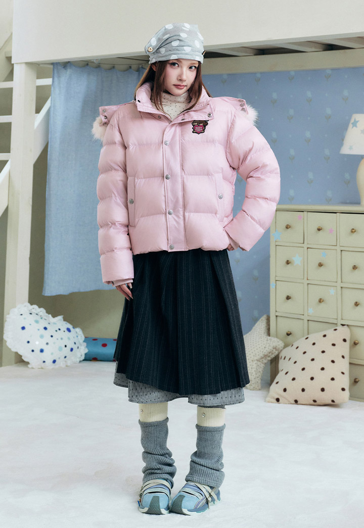 女大学生秋冬穿搭新选择！MEDM × ROSYDOEDIANTOYS联名系列女装曝光图片8