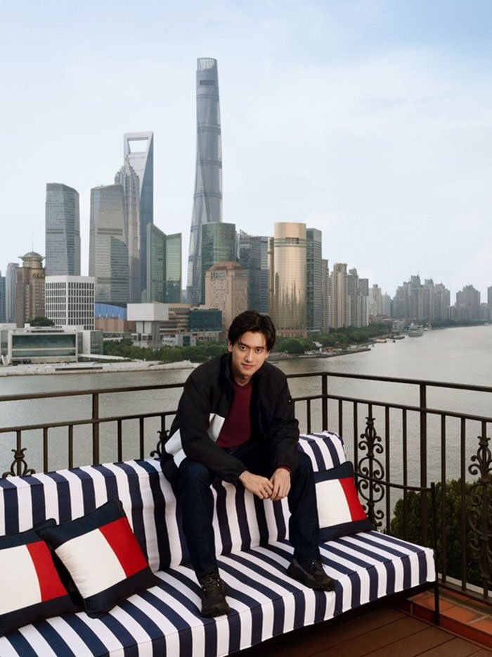 TOMMY HILFIGER 携手品牌全球代言人周冠宇出镜广告大片，将美式摩登学院风带入上海图片