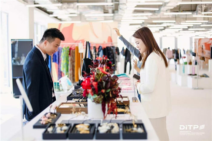 DITP携泰国设计师品牌亮相上海时装周双Showroom图片13